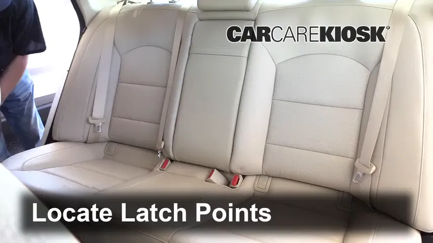 2017 Kia Cadenza Limited 3.3L V6 Car Seats